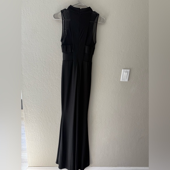 Betsy & Adam Black Sleeveless Mesh Panel Gown (Women’s 4, NWT) - Picture 4 of 6